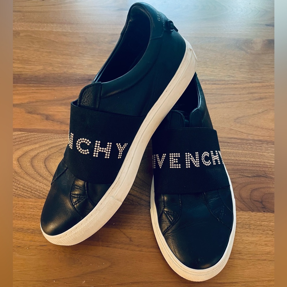 Givenchy Final Price Black Logo Slip-On Sneaker